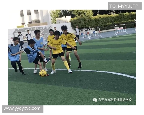 足球明星舞动青春动漫风采展现运动与艺术的完美结合 足球明星舞动青春动漫风采展现运动与艺术的完美结合