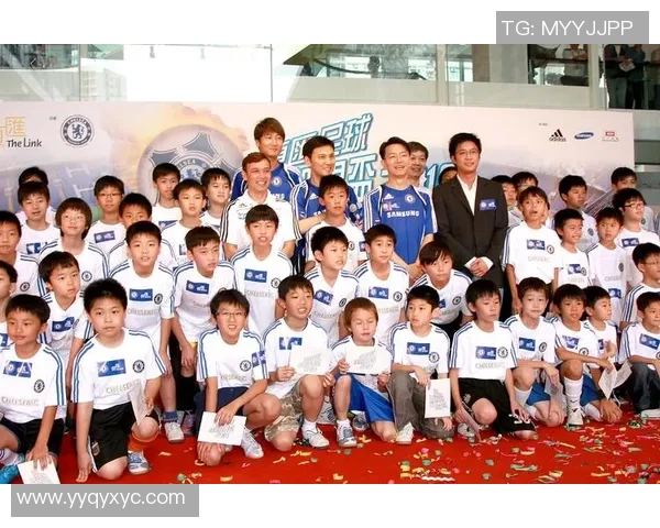 香港足球明星助力天津足球发展展现新风貌与激情 香港足球明星助力天津足球发展展现新风貌与激情