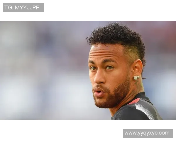 30岁足球明星的辉煌历程与未来展望:从巅峰到新挑战的精彩旅程 30岁足球明星的辉煌历程与未来展望:从巅峰到新挑战的精彩旅程